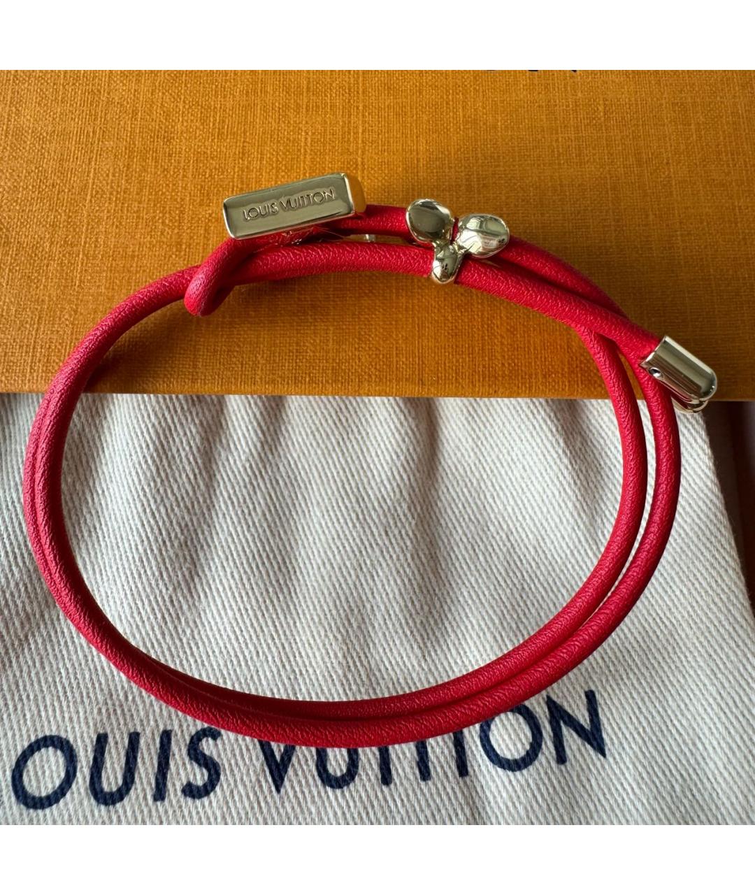 LOUIS VUITTON Красный кожаный браслет, фото 4
