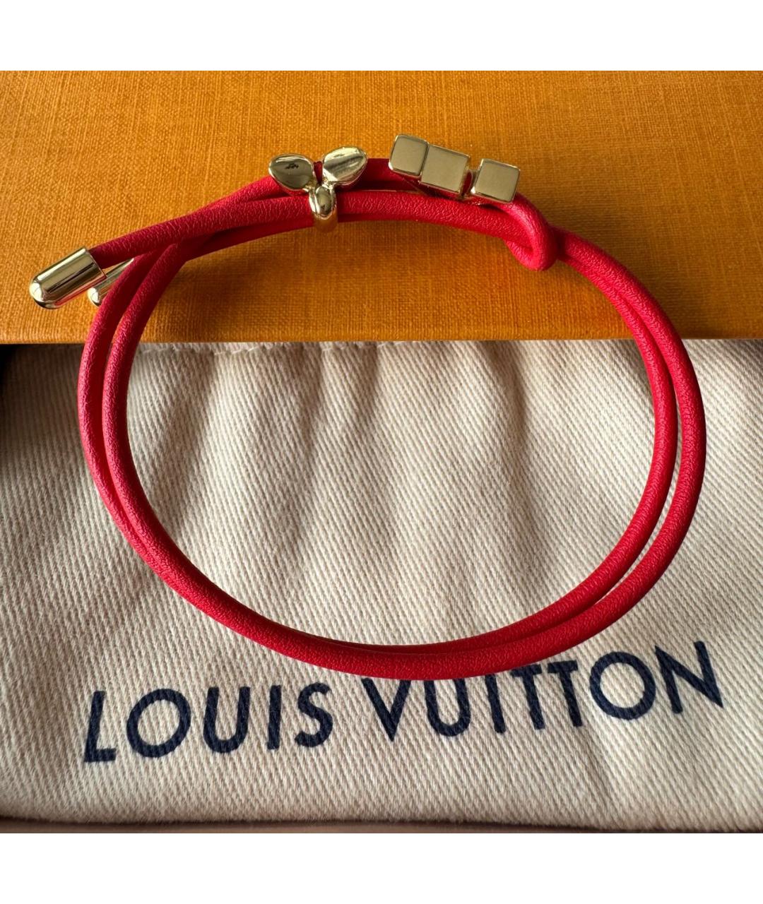 LOUIS VUITTON Красный кожаный браслет, фото 3