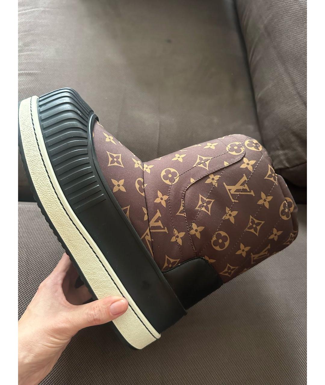 LOUIS VUITTON Коричневые сапоги, фото 3