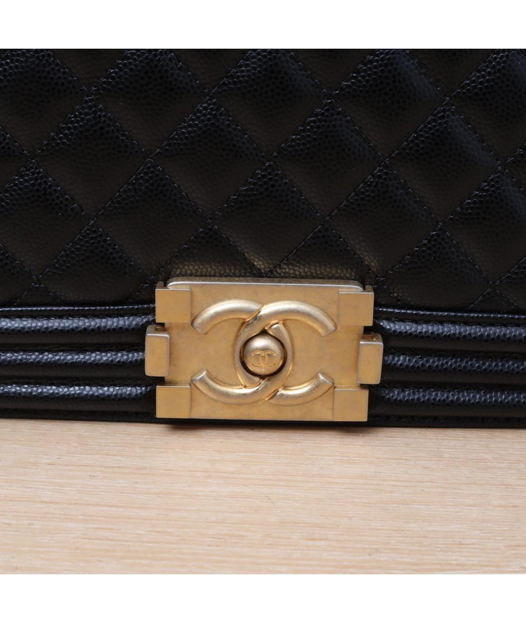 CHANEL Черная кожаная сумка через плечо, фото 8