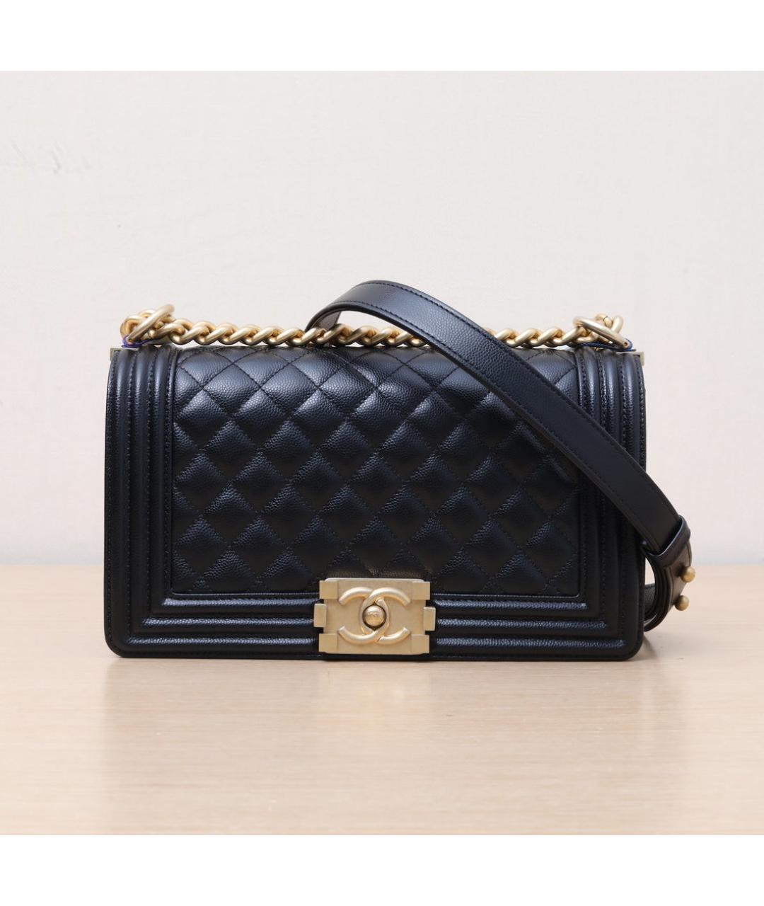 CHANEL Черная кожаная сумка через плечо, фото 3