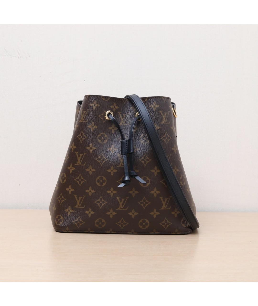 LOUIS VUITTON Коричневая кожаная сумка через плечо, фото 3