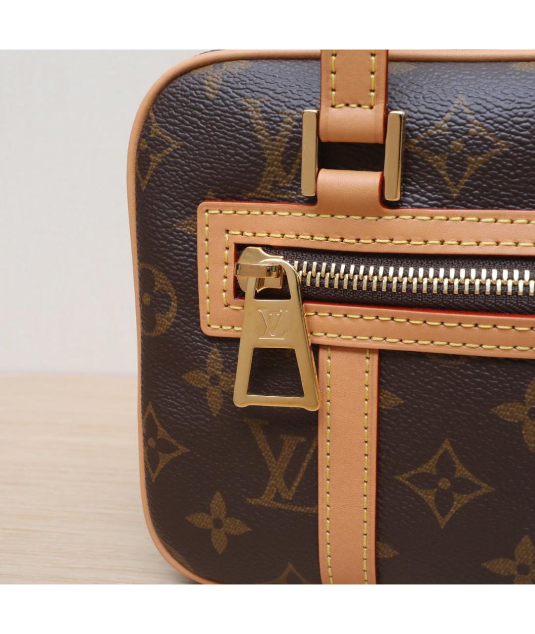 LOUIS VUITTON Коричневая кожаная сумка через плечо, фото 8