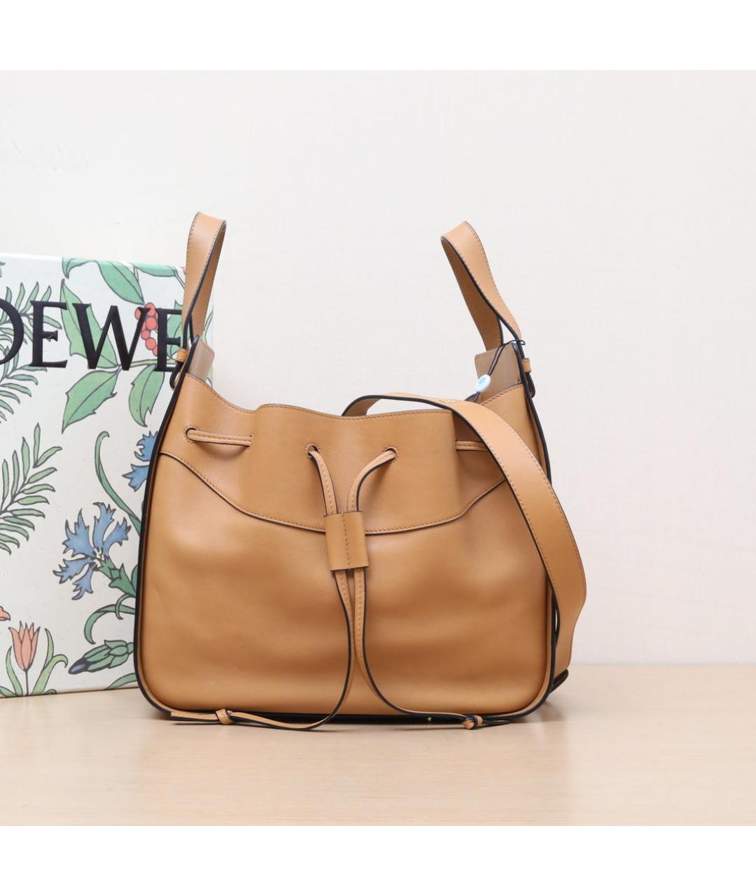 LOEWE Коричневая кожаная сумка с короткими ручками, фото 2