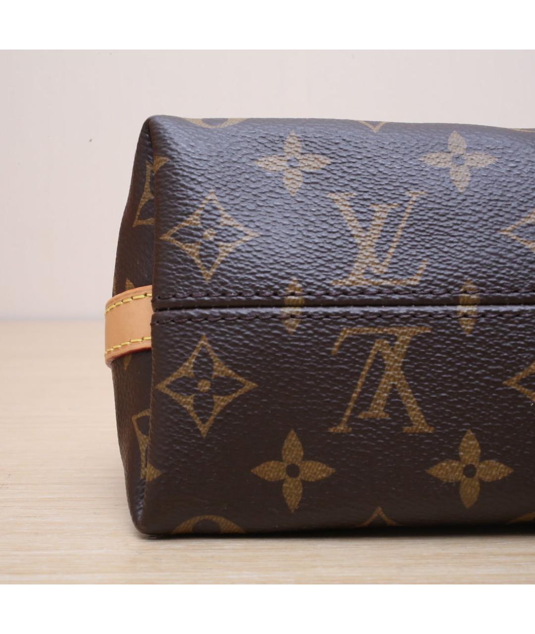 LOUIS VUITTON Коричневая кожаная сумка через плечо, фото 8