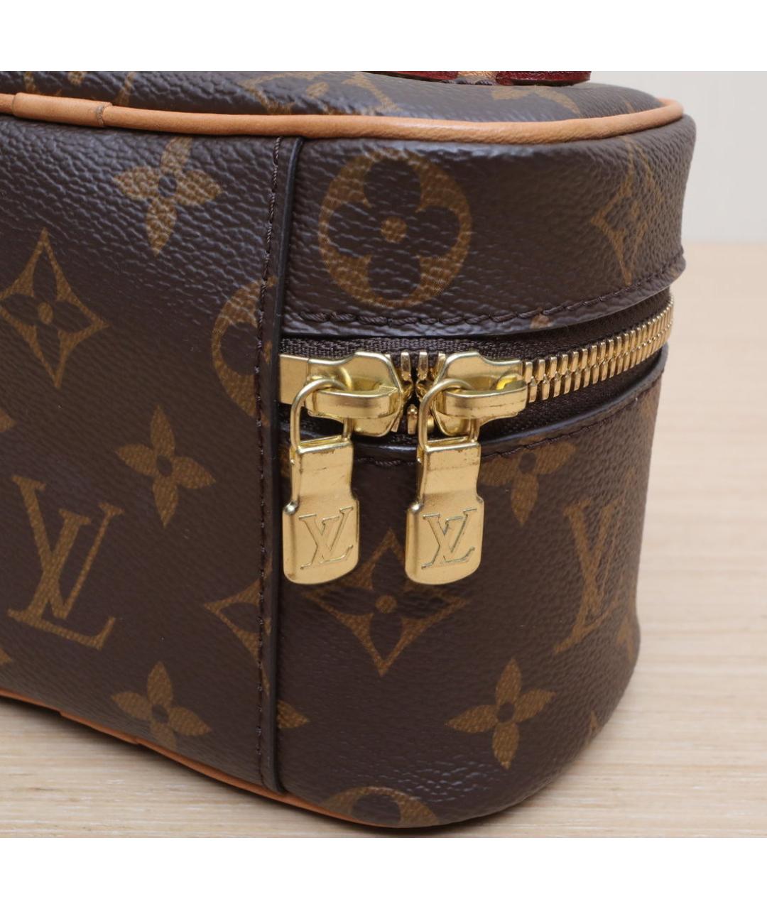 LOUIS VUITTON Коричневая кожаная косметичка, фото 8
