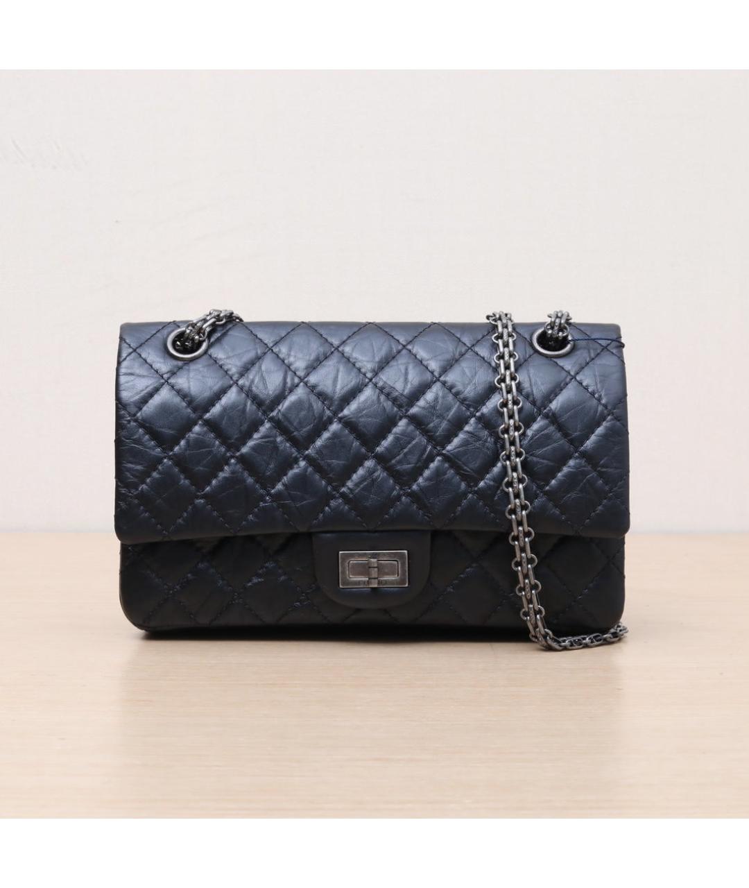 CHANEL Черная кожаная сумка через плечо, фото 3