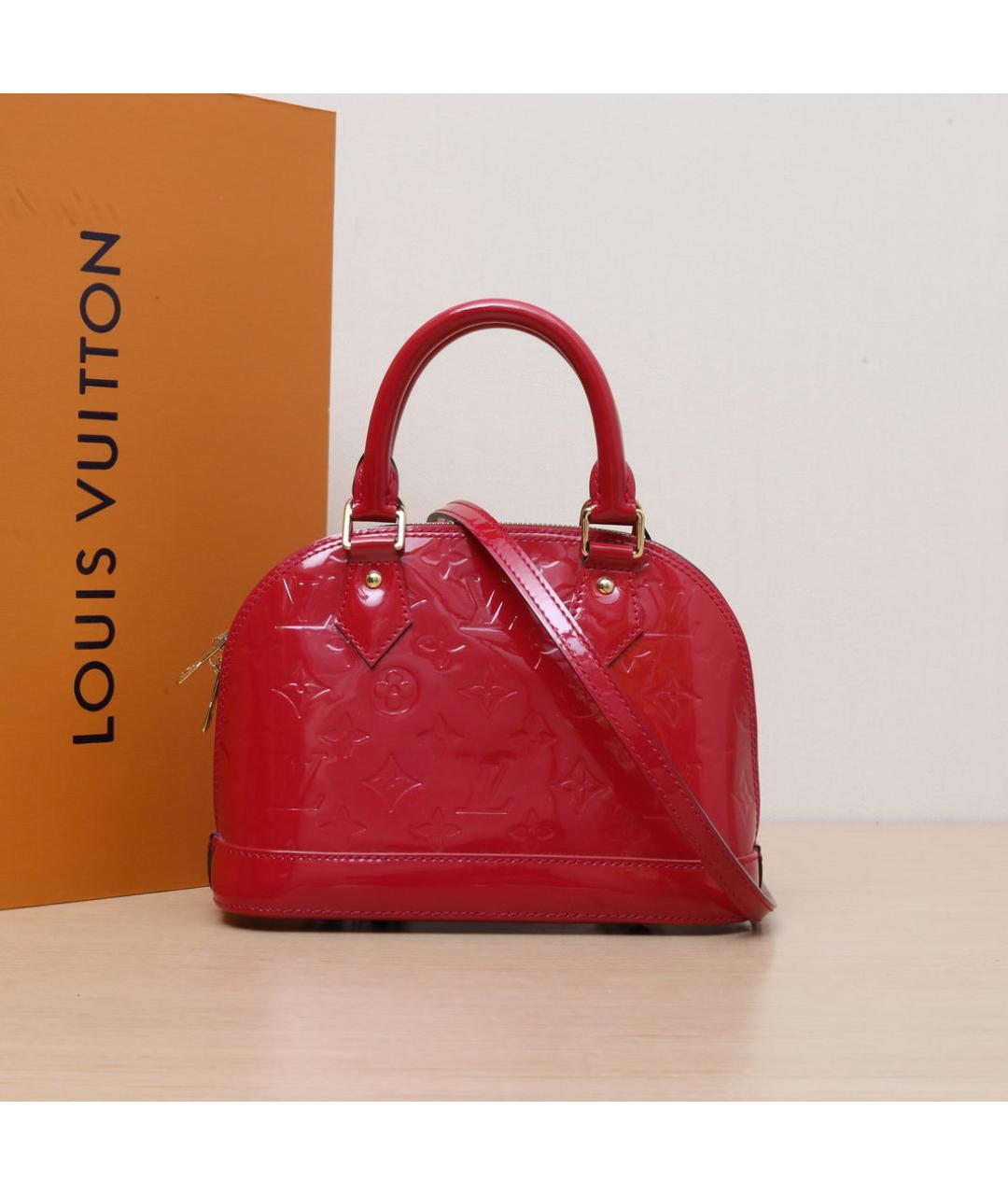 LOUIS VUITTON Красная сумка через плечо из лакированной кожи, фото 2