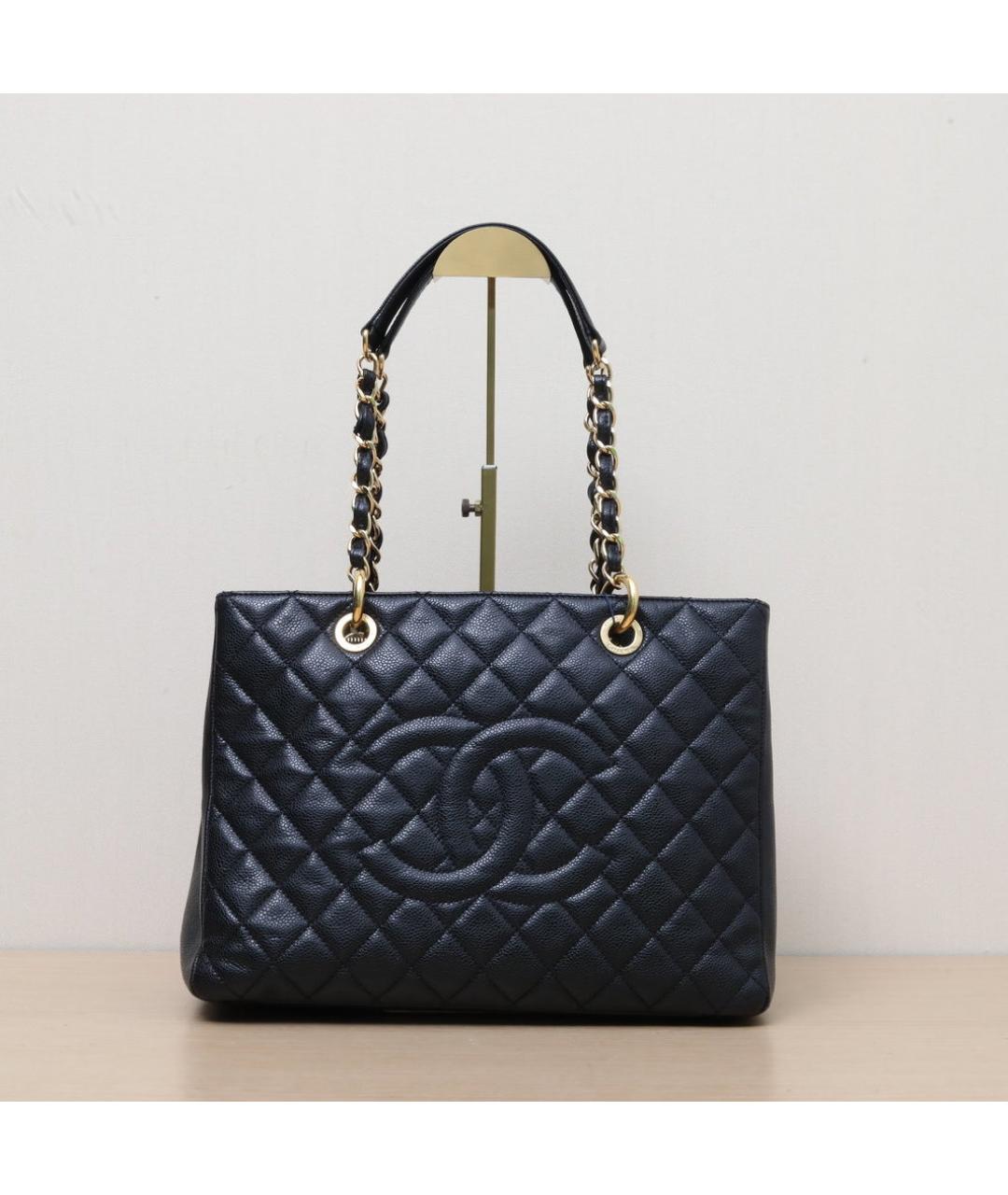 CHANEL Черная кожаная сумка через плечо, фото 3