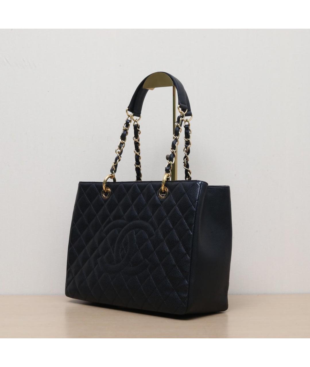 CHANEL Черная кожаная сумка через плечо, фото 4