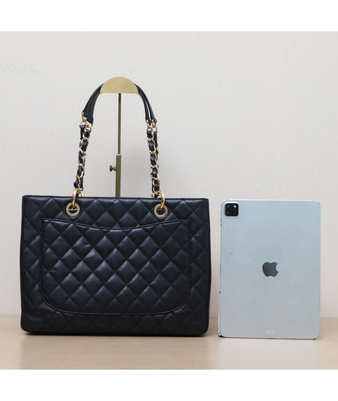 CHANEL Черная кожаная сумка через плечо, фото 7