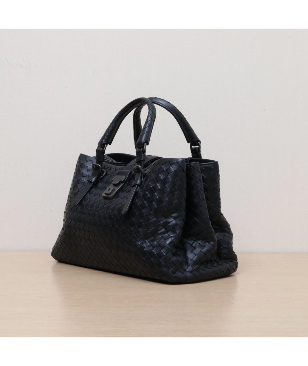 BOTTEGA VENETA Черная кожаная сумка через плечо, фото 4