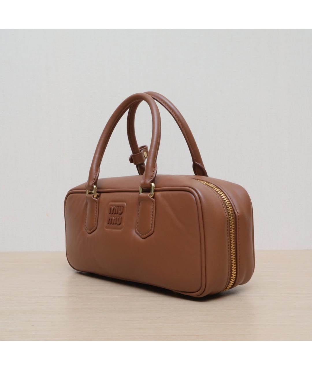 MIU MIU Коричневая кожаная сумка через плечо, фото 4