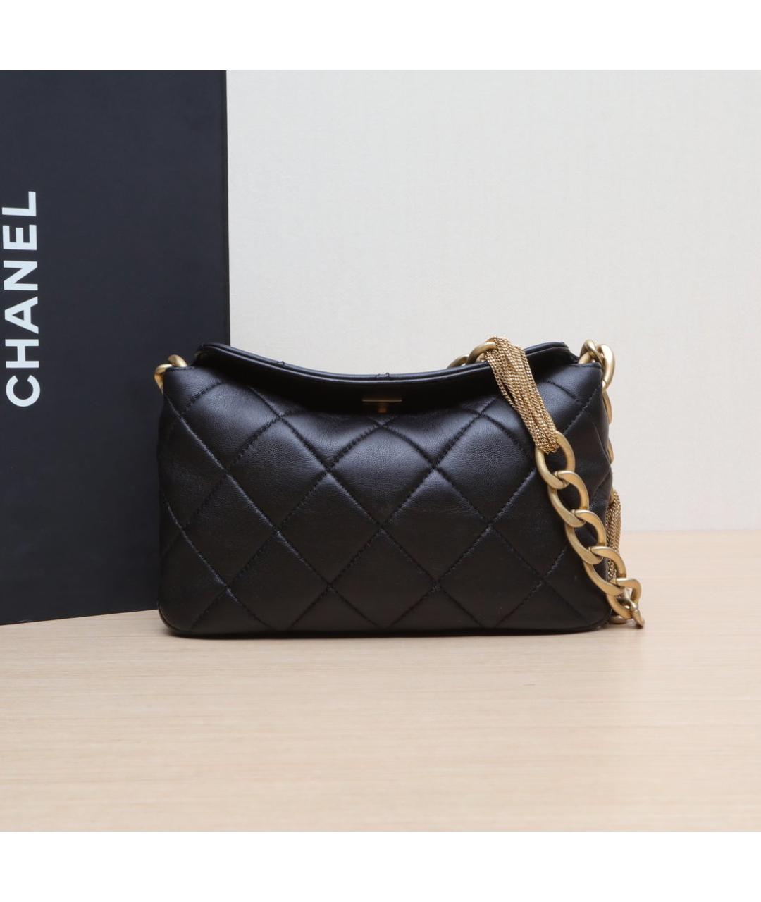 CHANEL Черная кожаная сумка через плечо, фото 2