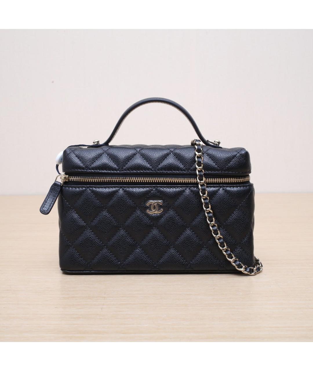 CHANEL Черная кожаная сумка через плечо, фото 3