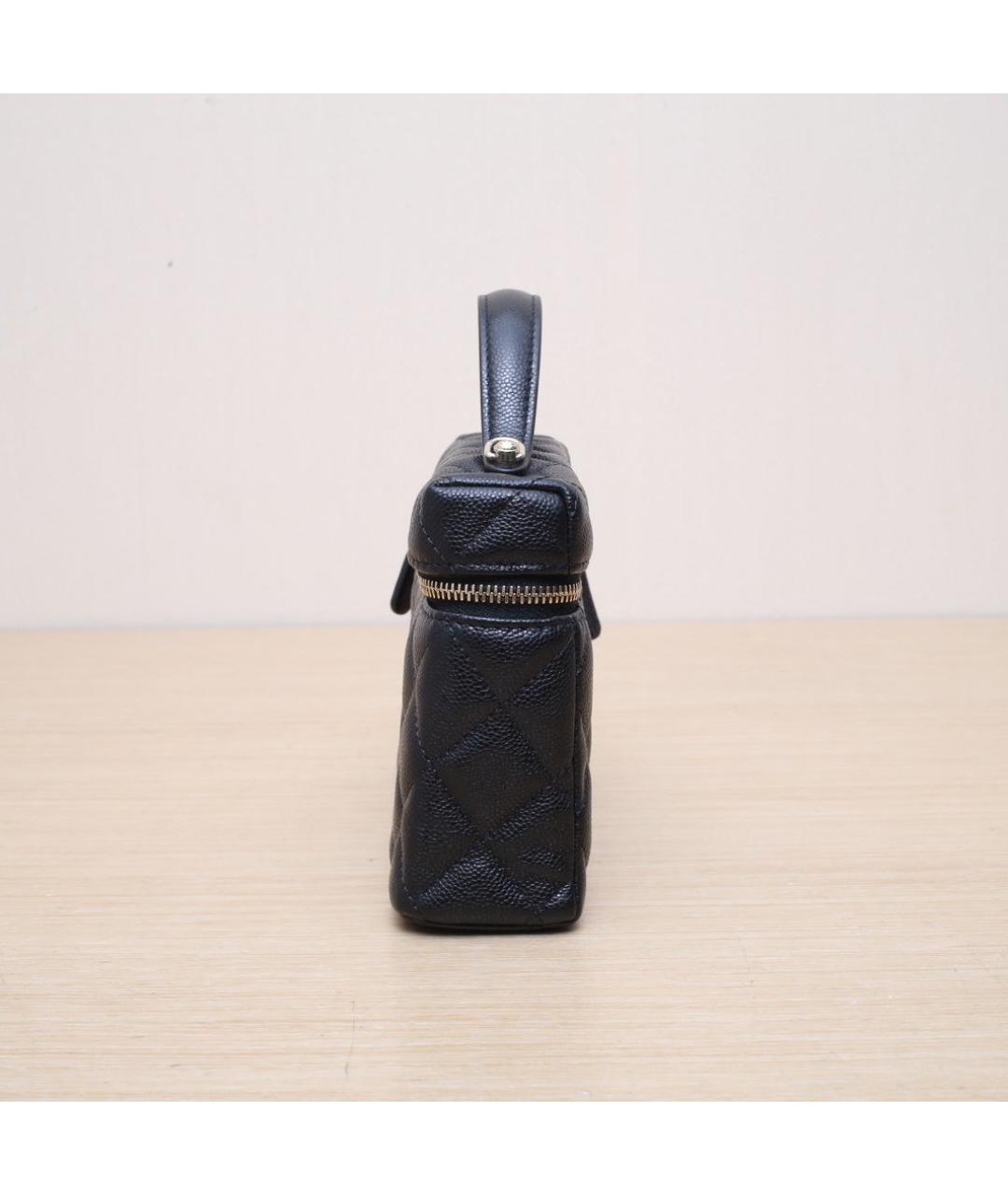 CHANEL Черная кожаная сумка через плечо, фото 5