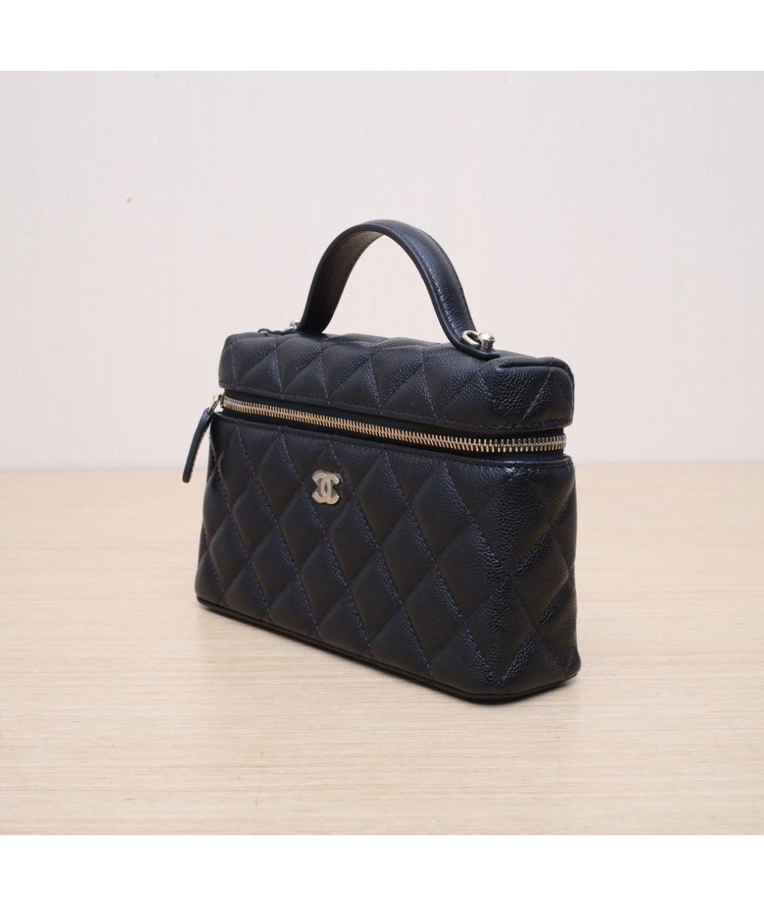 CHANEL Черная кожаная сумка через плечо, фото 4