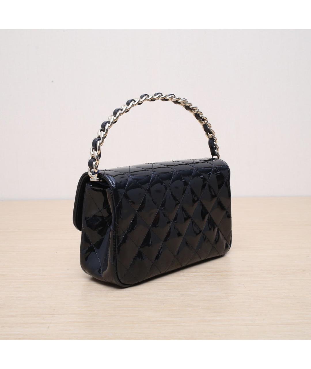 CHANEL Черная сумка через плечо из лакированной кожи, фото 6