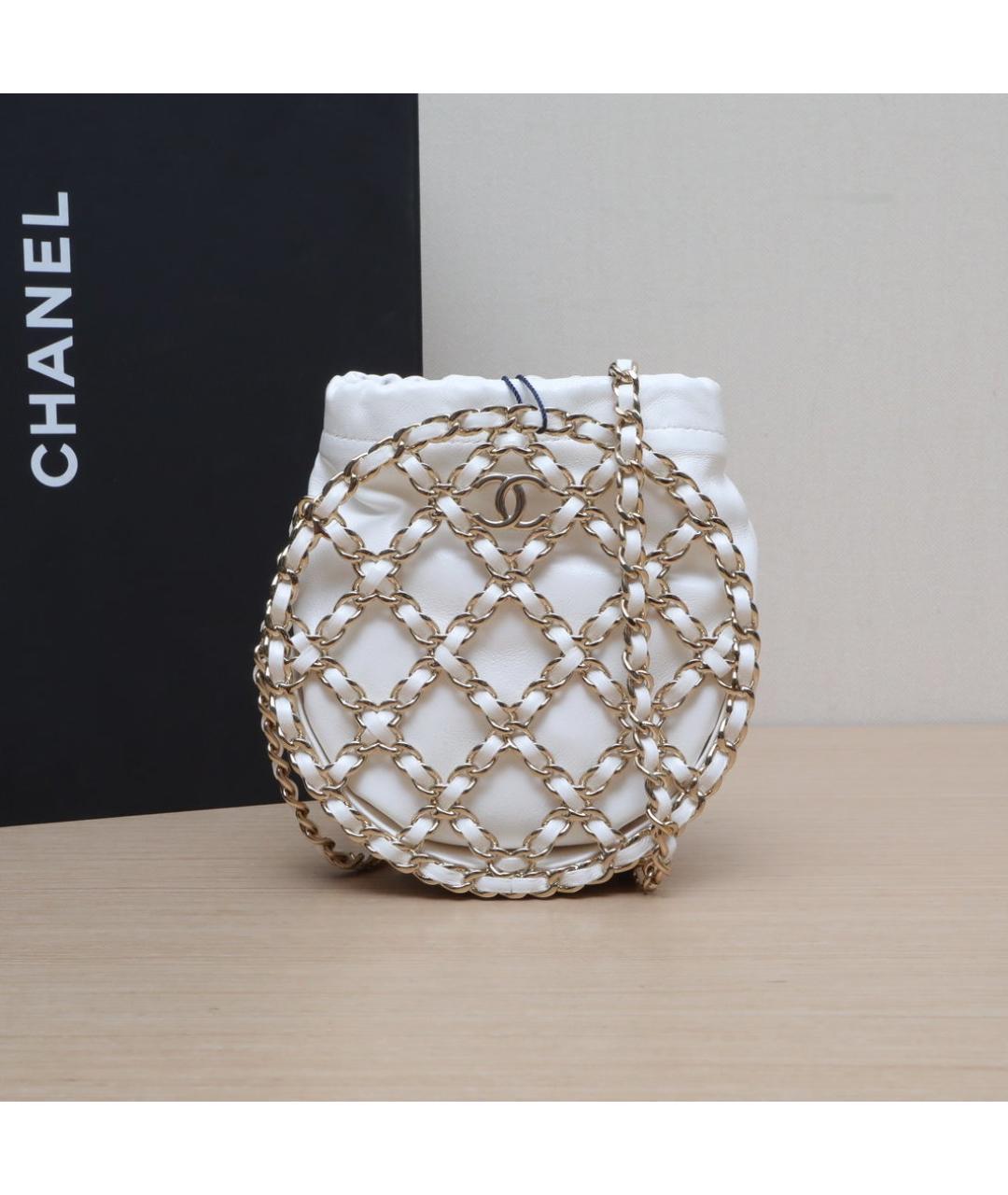 CHANEL Белая кожаная сумка через плечо, фото 2