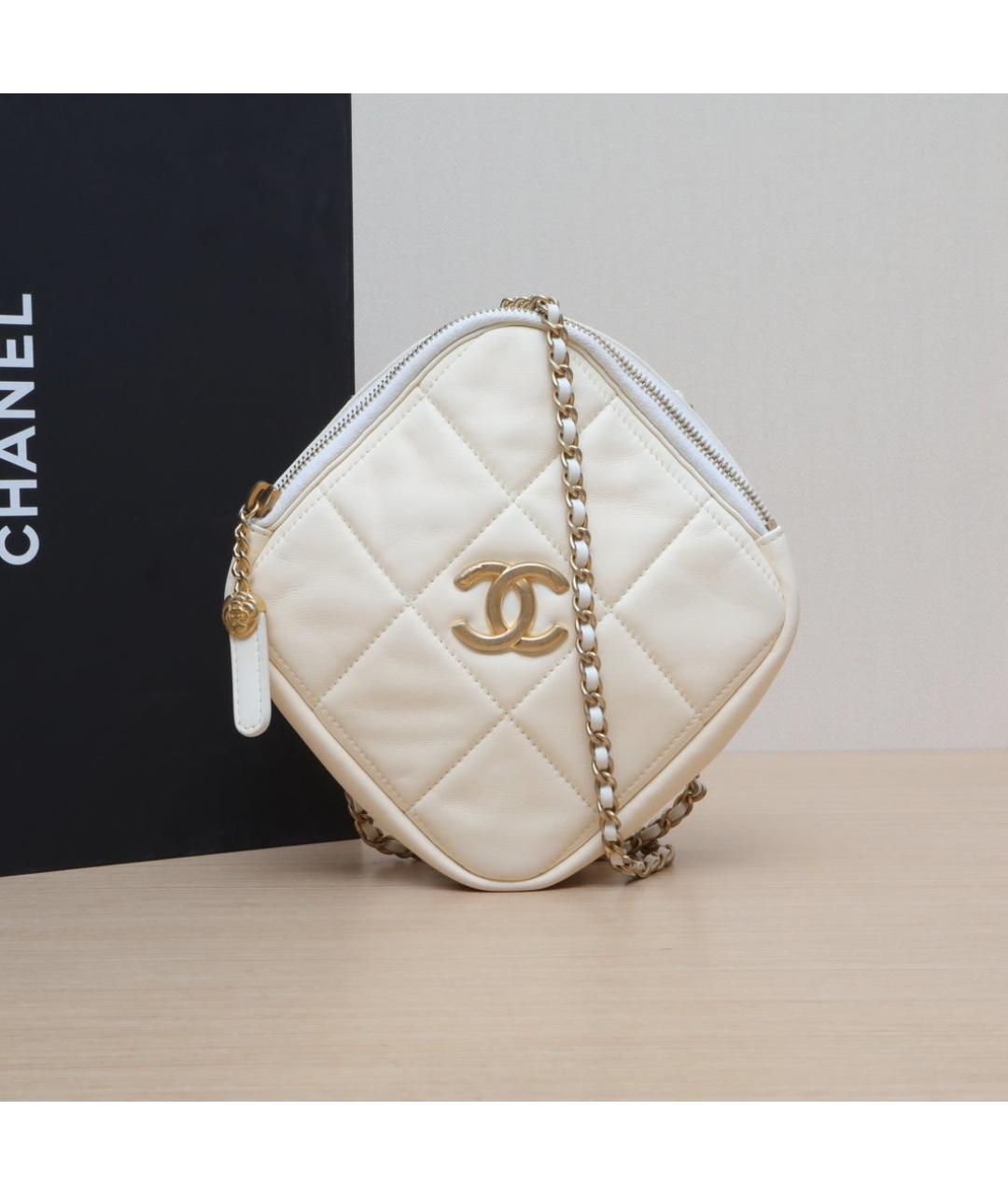 CHANEL Белая кожаная сумка через плечо, фото 2