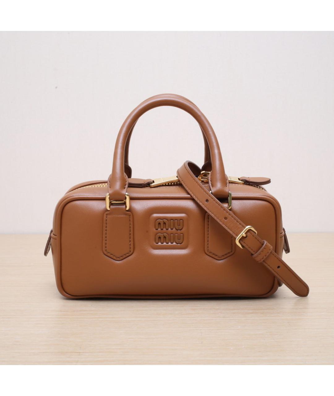 MIU MIU Коричневая кожаная сумка через плечо, фото 3