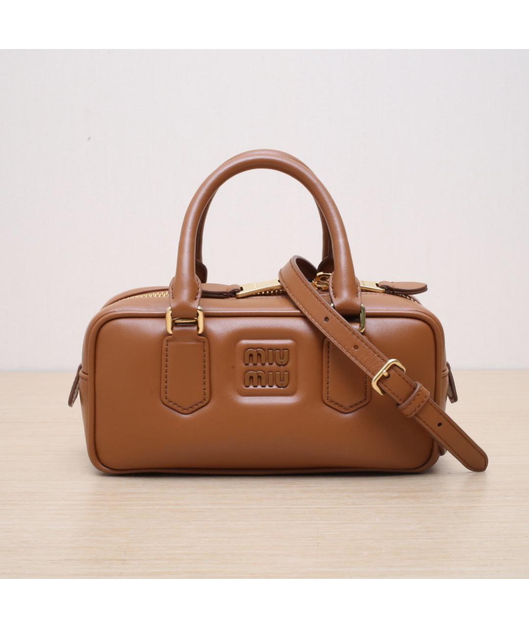 MIU MIU Коричневая кожаная сумка через плечо, фото 2