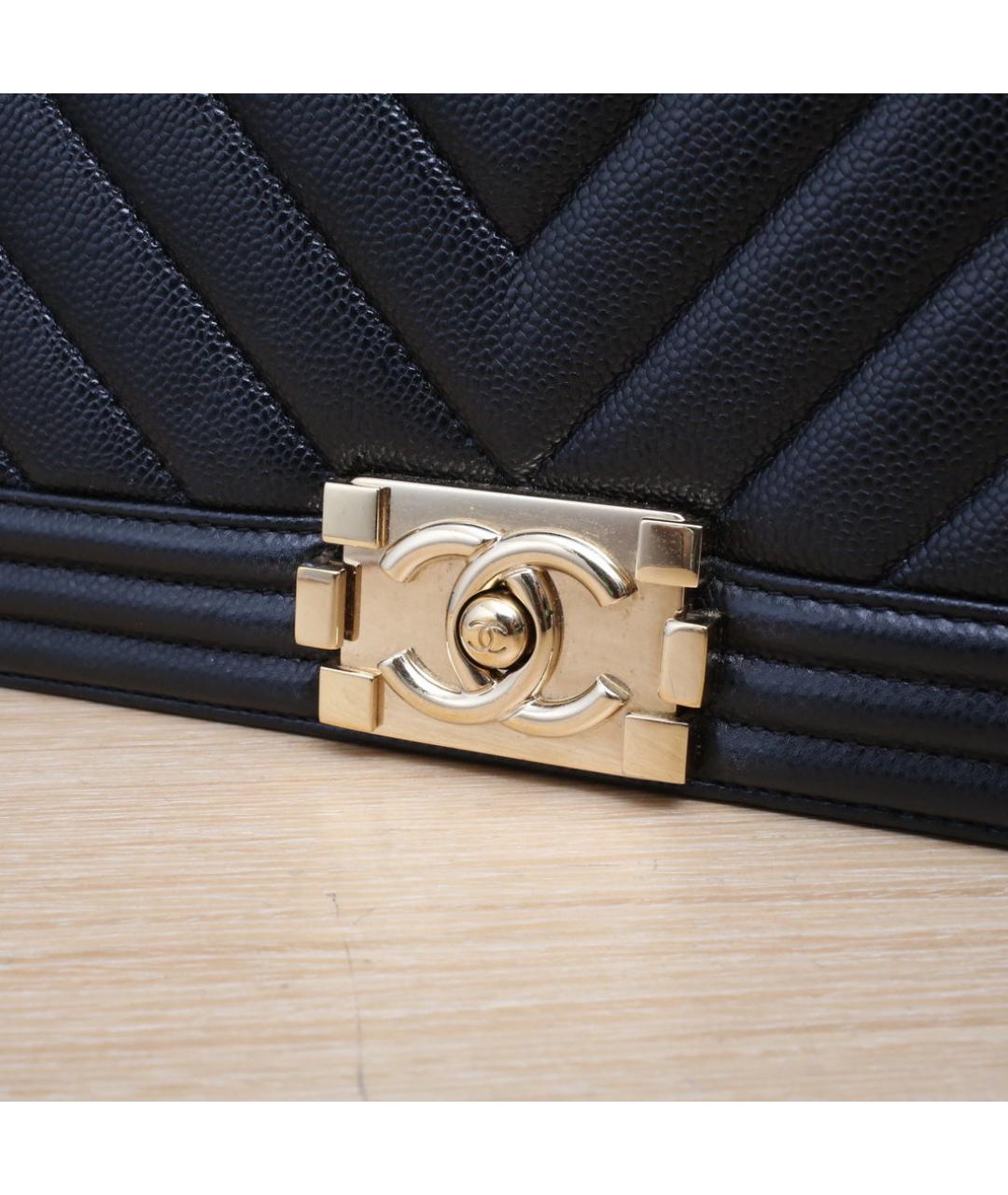 CHANEL Черная кожаная сумка через плечо, фото 8