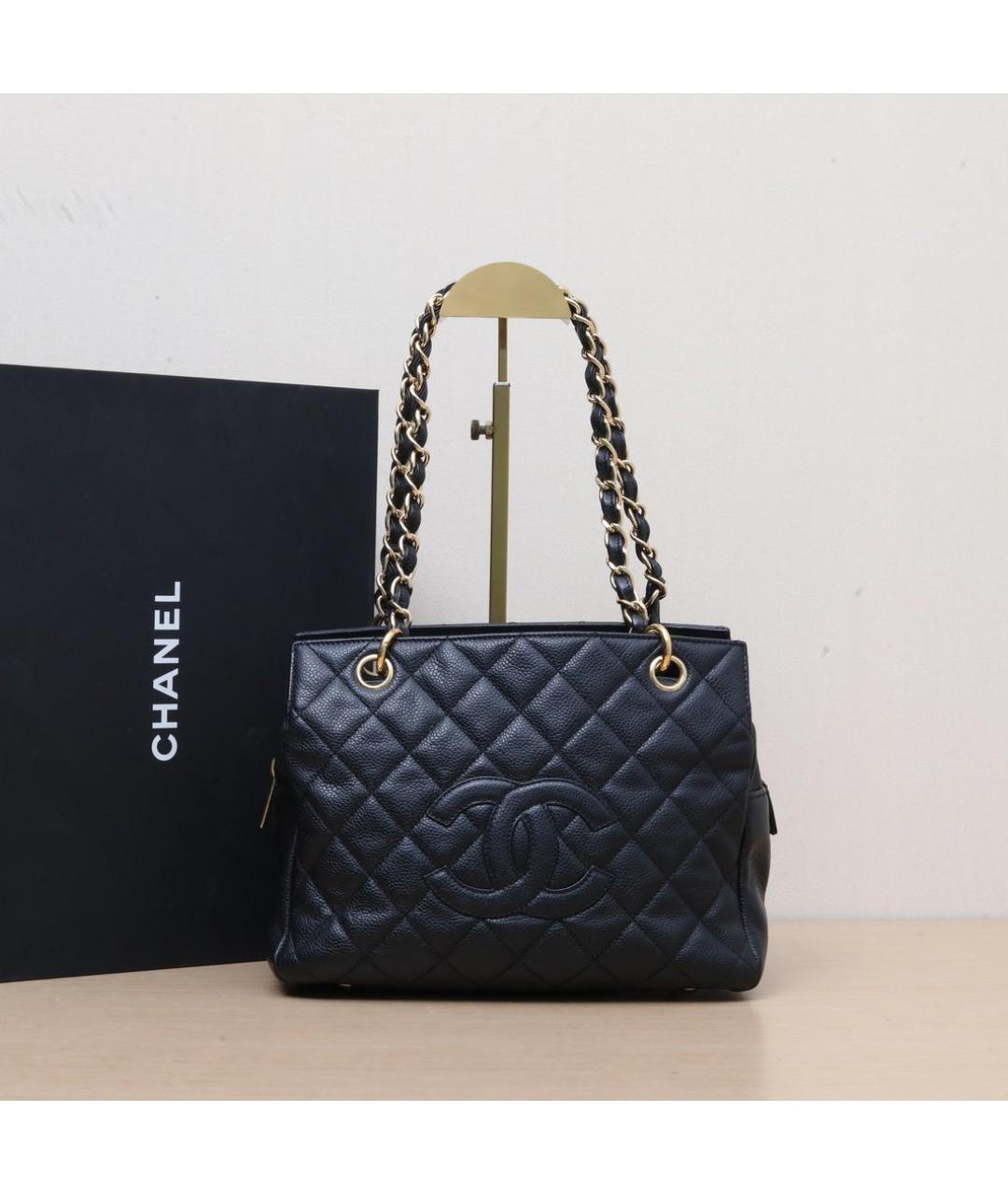 CHANEL Черная кожаная сумка через плечо, фото 2