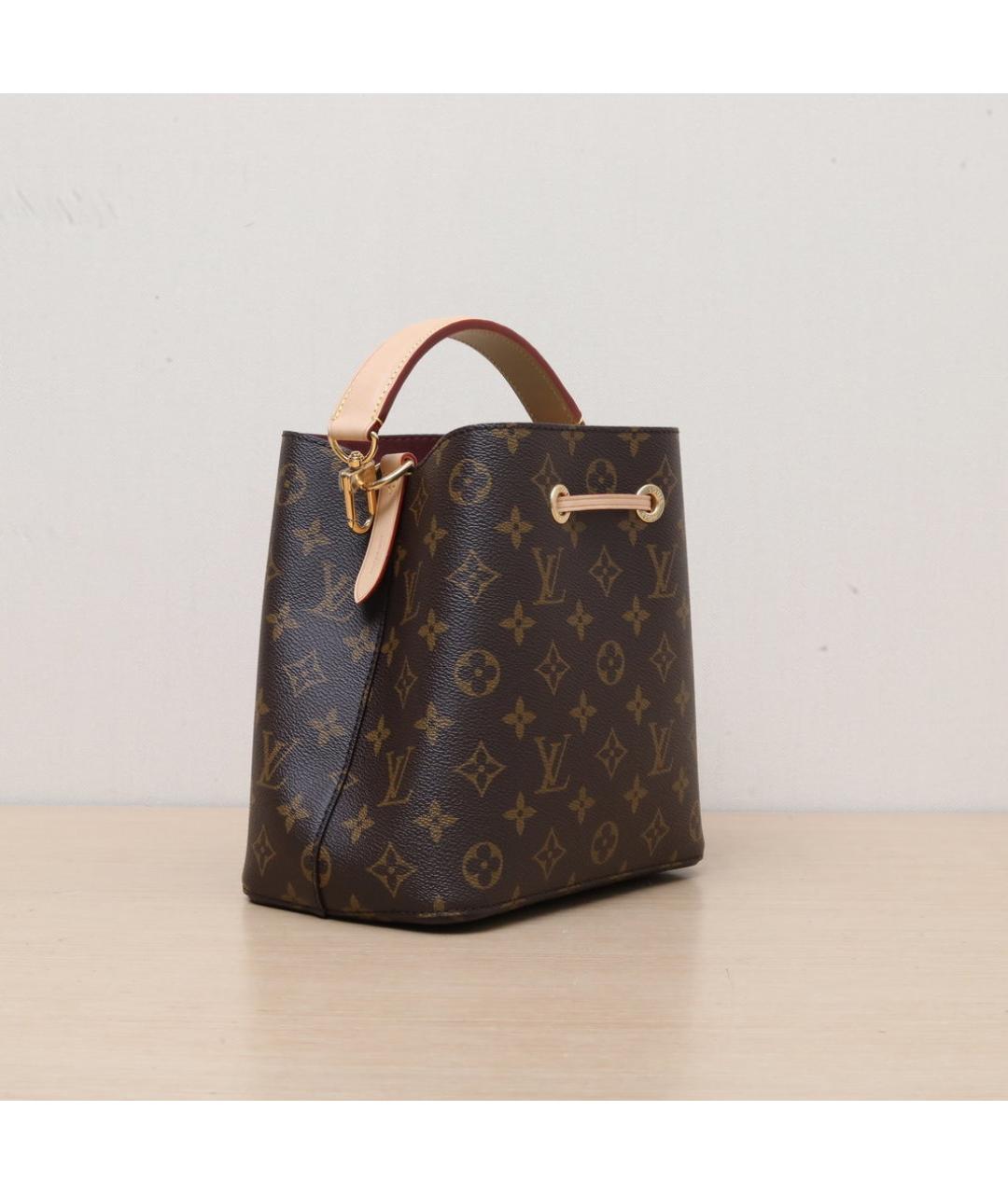 LOUIS VUITTON Коричневая кожаная сумка через плечо, фото 6