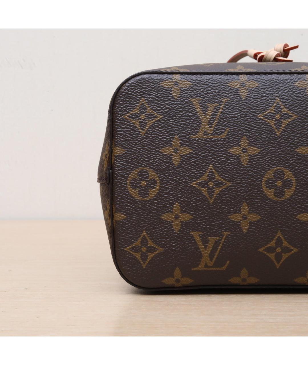 LOUIS VUITTON Коричневая кожаная сумка через плечо, фото 9