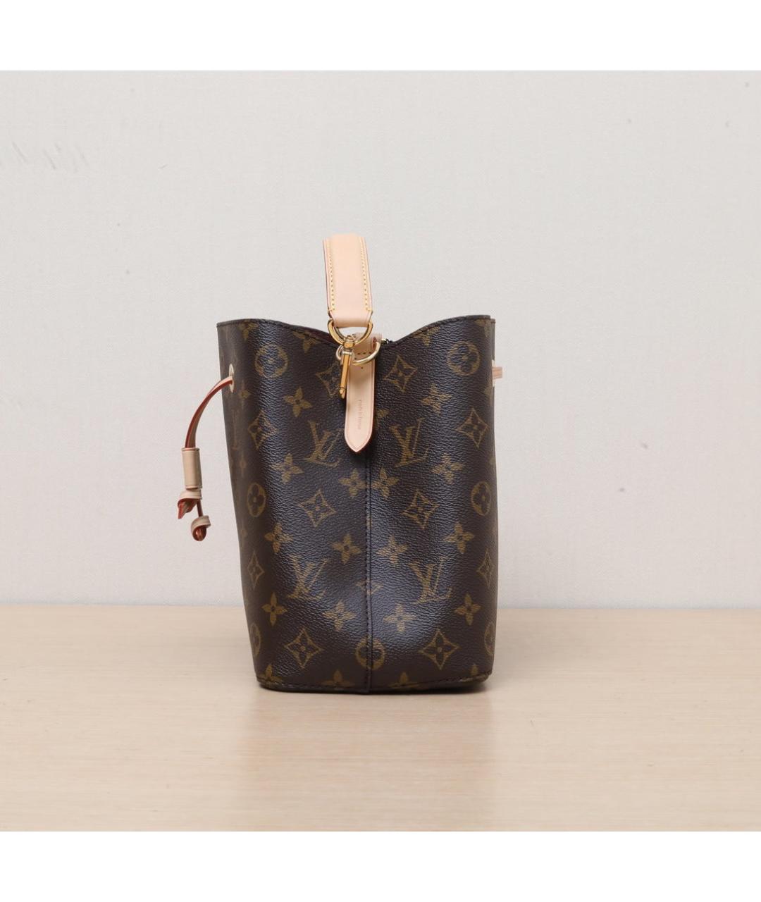 LOUIS VUITTON Коричневая кожаная сумка через плечо, фото 5