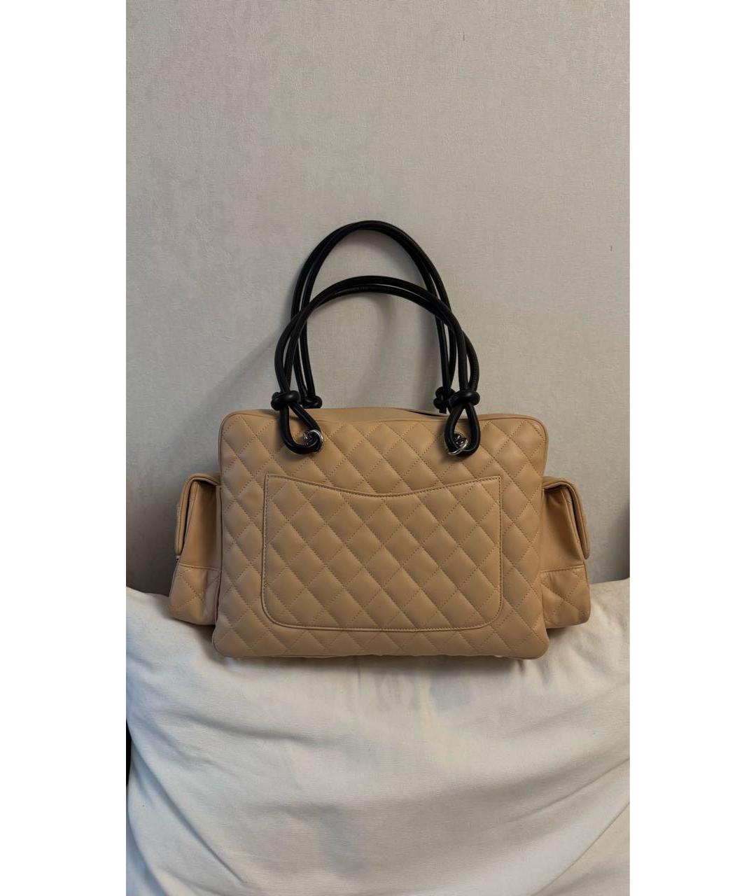 CHANEL Бежевая кожаная сумка через плечо, фото 3