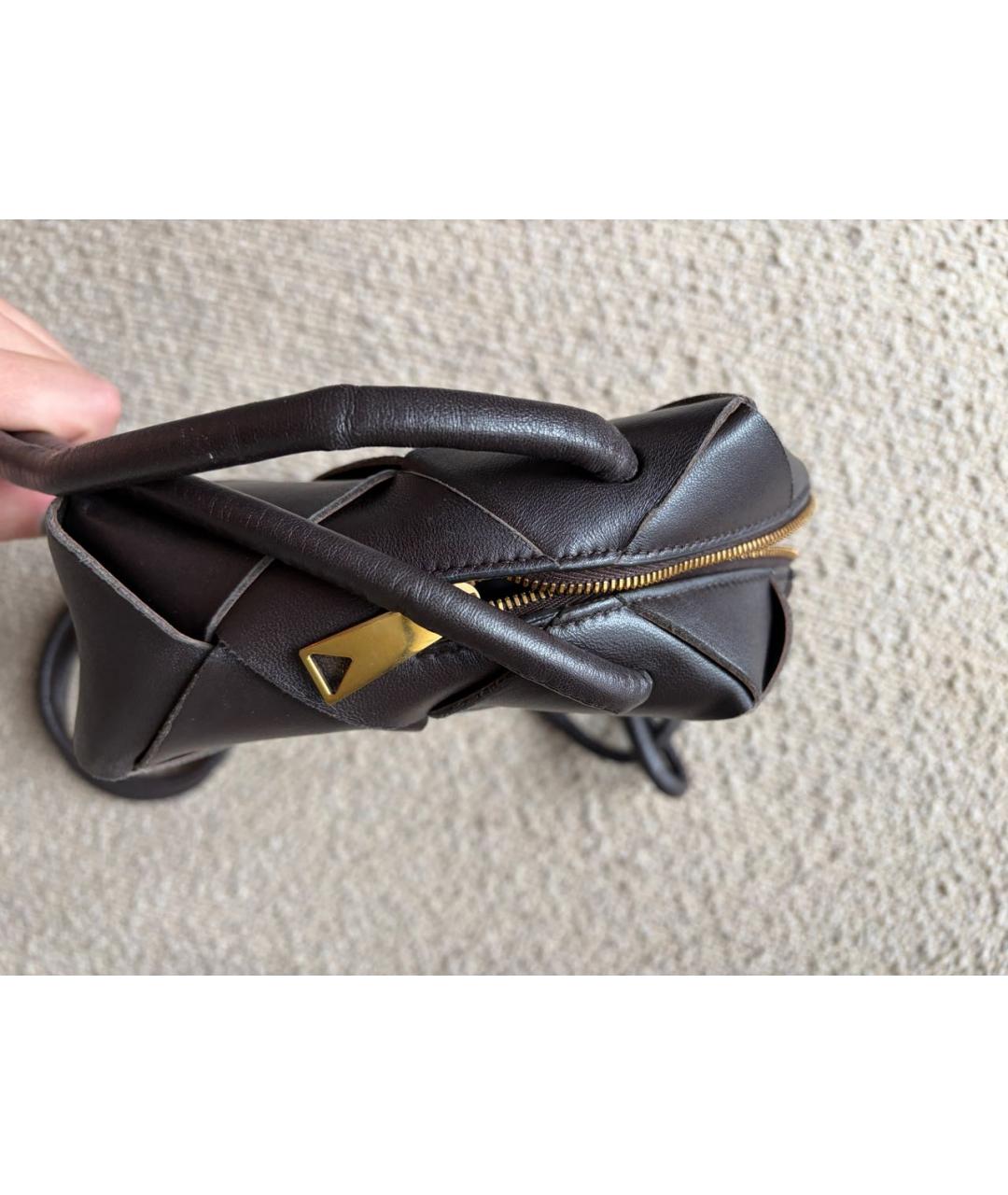 BOTTEGA VENETA Черная кожаная сумка через плечо, фото 5