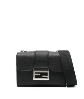 FENDI Сумка на плечо