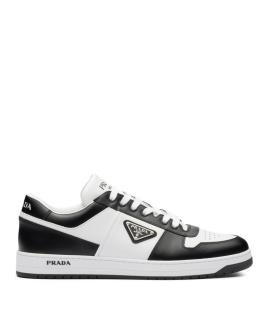 PRADA Низкие кроссовки / кеды