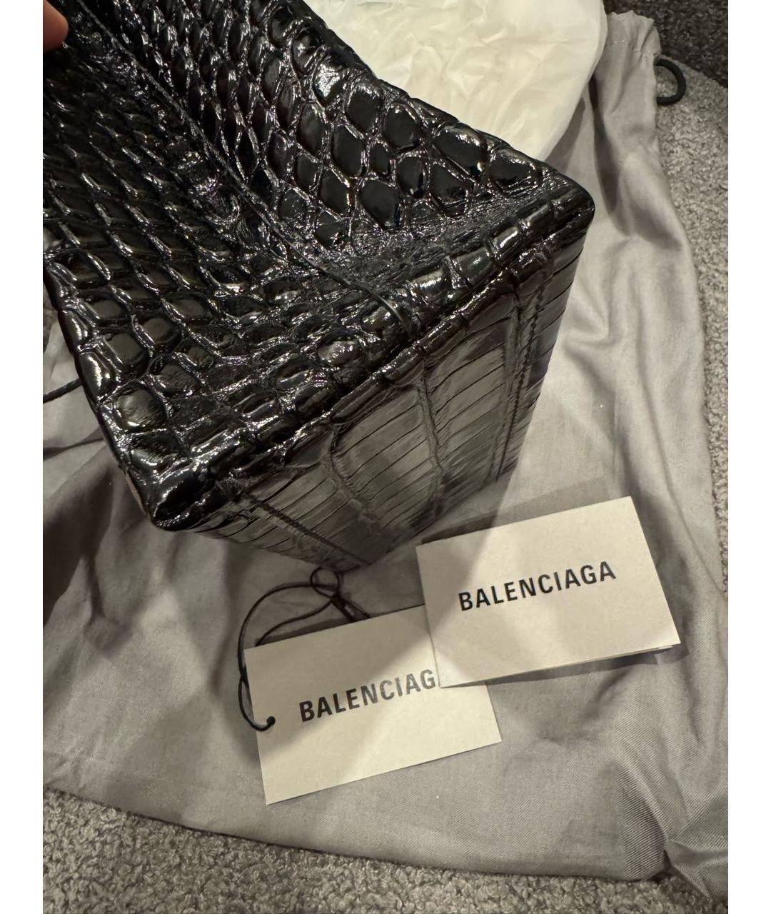 BALENCIAGA Черная сумка через плечо из лакированной кожи, фото 2