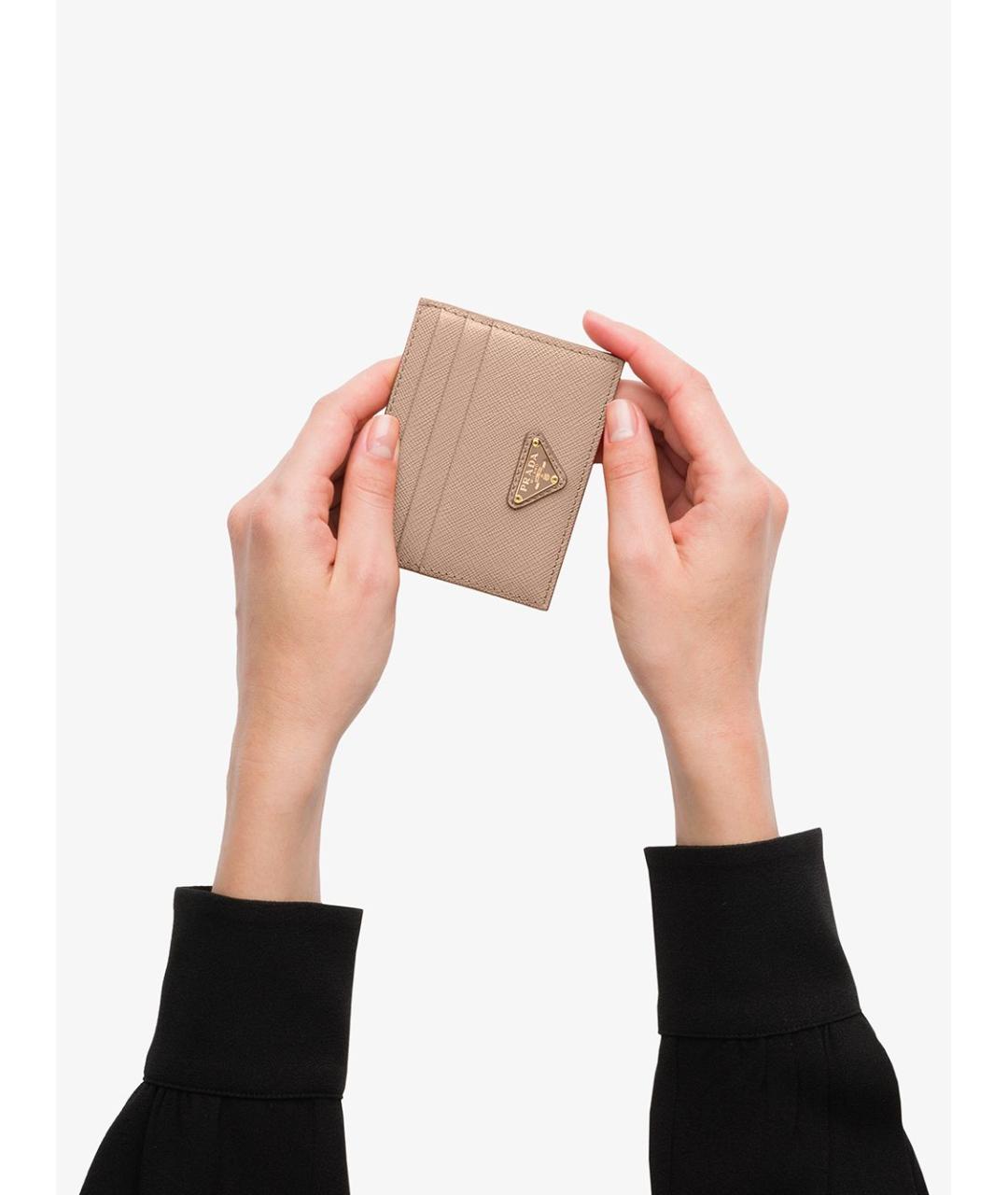 PRADA Бежевый кожаный кардхолдер, фото 4