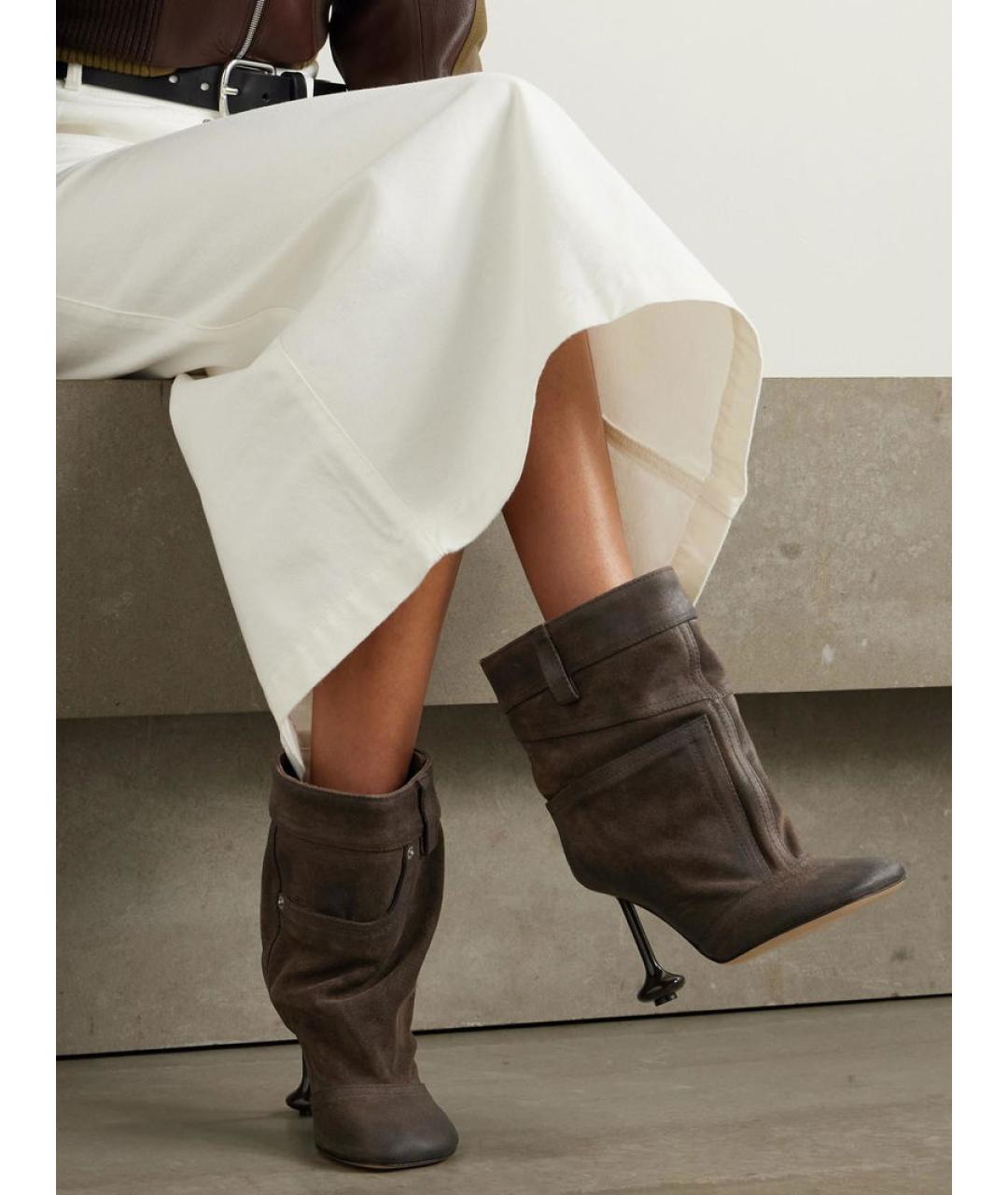 LOEWE Коричневые замшевые ботильоны, фото 9