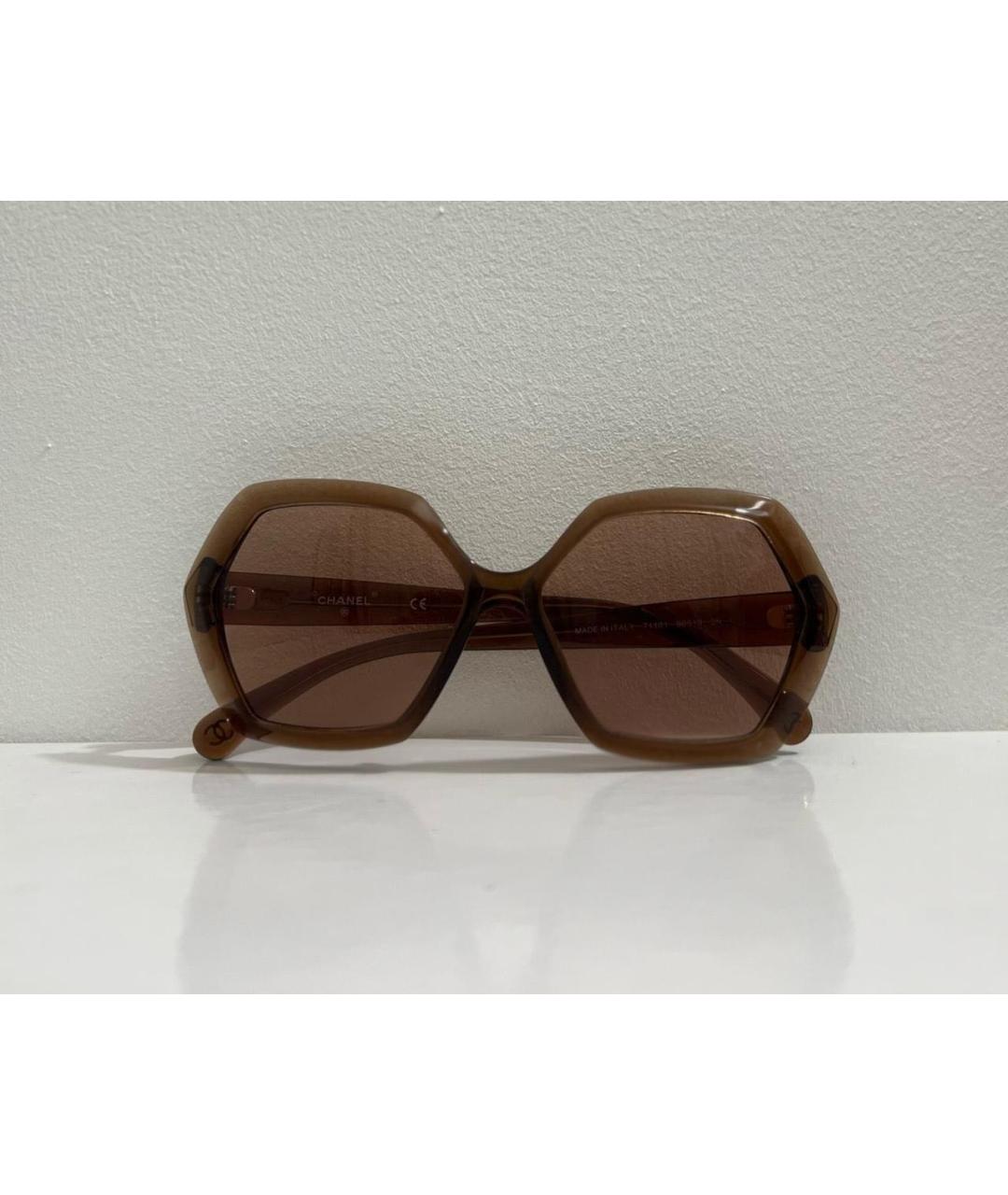CHANEL Коричневые пластиковые солнцезащитные очки, фото 7