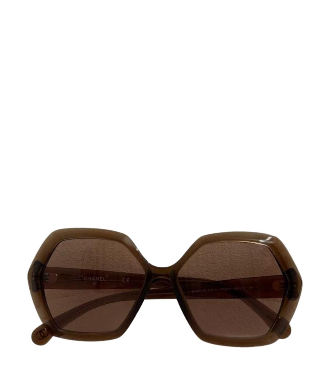 CHANEL Коричневые пластиковые солнцезащитные очки, фото 1