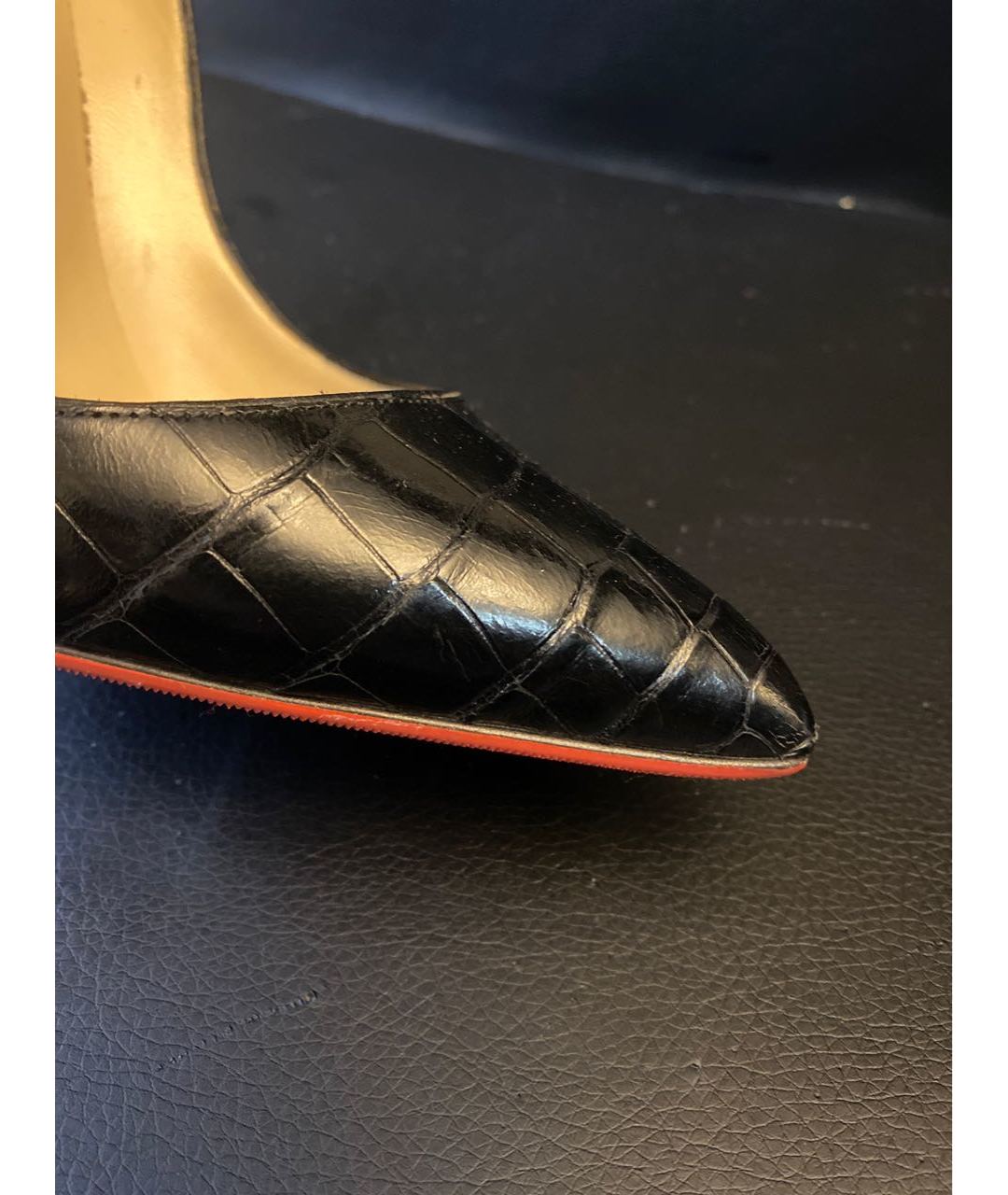 CHRISTIAN LOUBOUTIN Черные туфли из экзотической кожи, фото 6