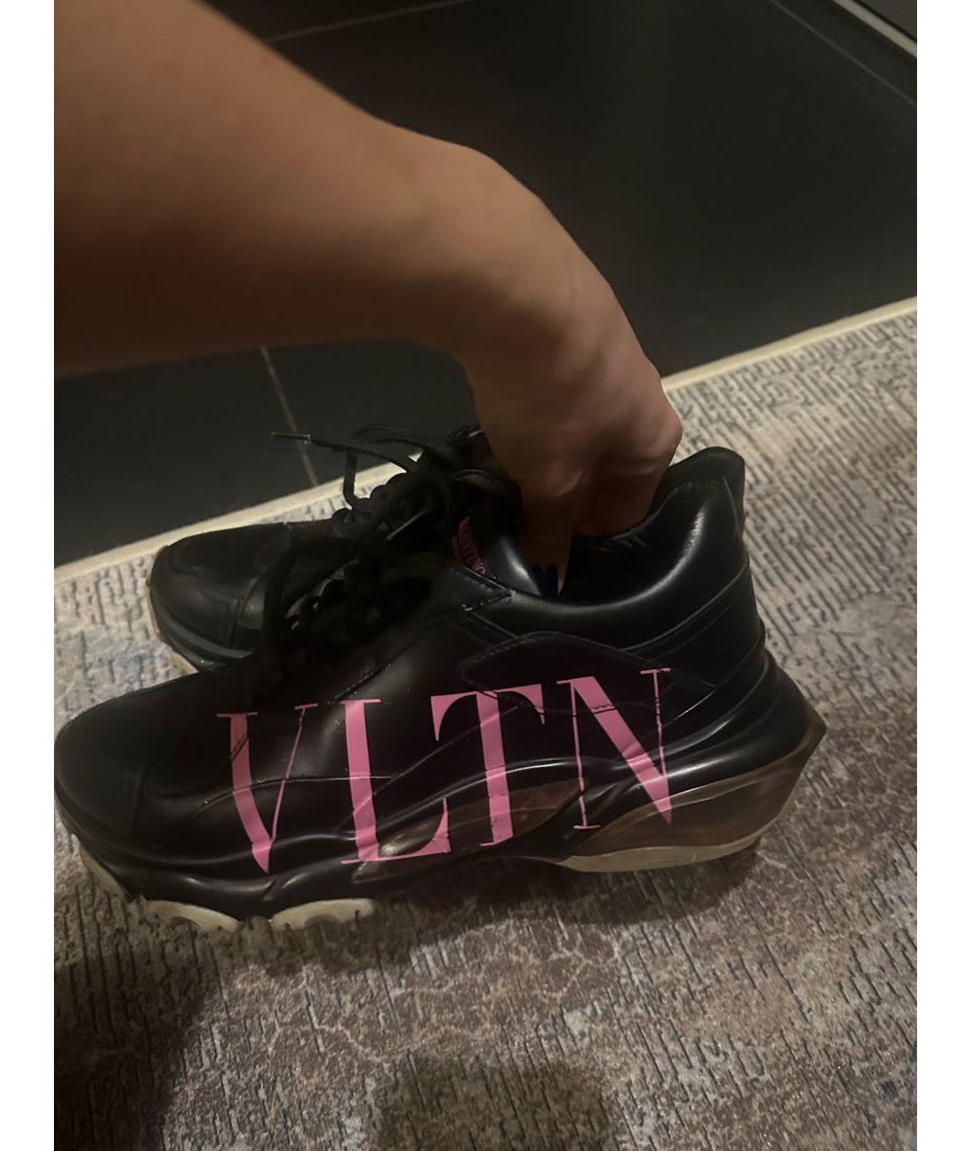 VALENTINO Черные кожаные кроссовки, фото 3