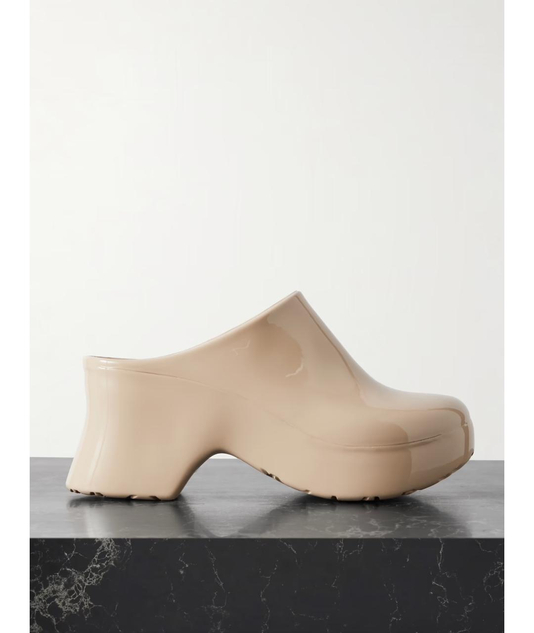 LOEWE Бежевые кожаные сабо, фото 5