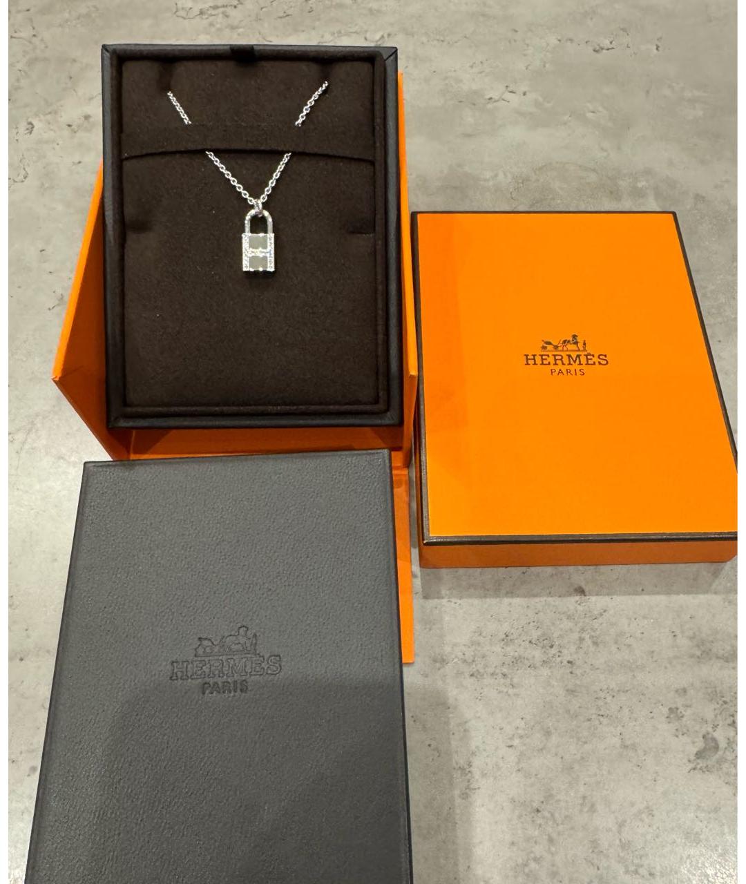 HERMES Серебрянный кулон из белого золота, фото 4