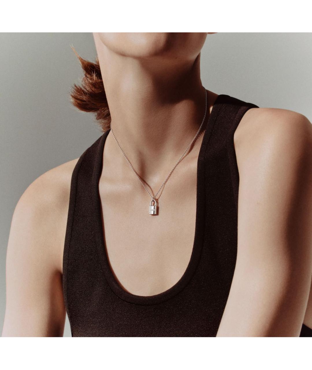 HERMES Серебрянный кулон из белого золота, фото 5