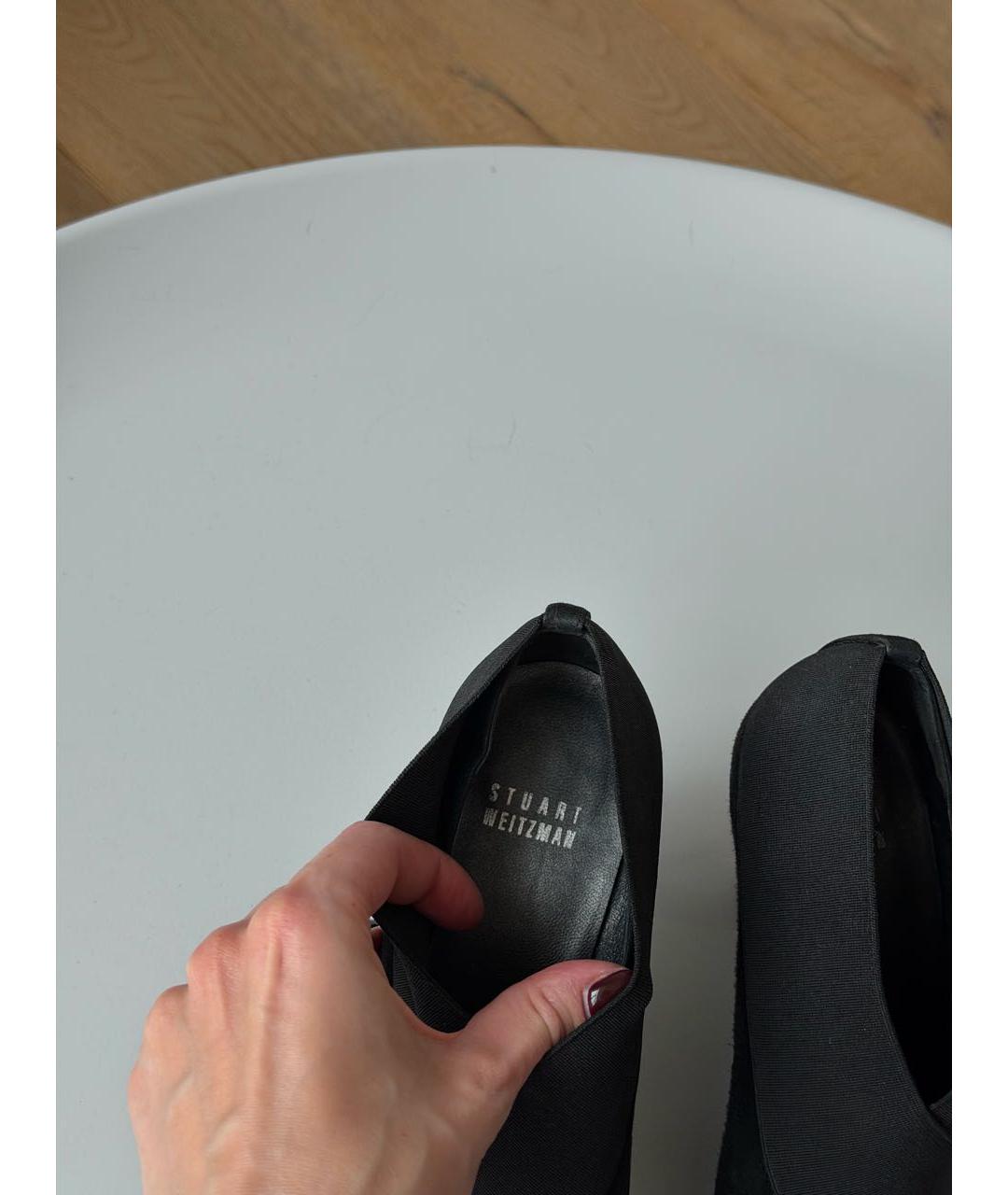 STUART WEITZMAN Черные замшевые ботильоны, фото 3