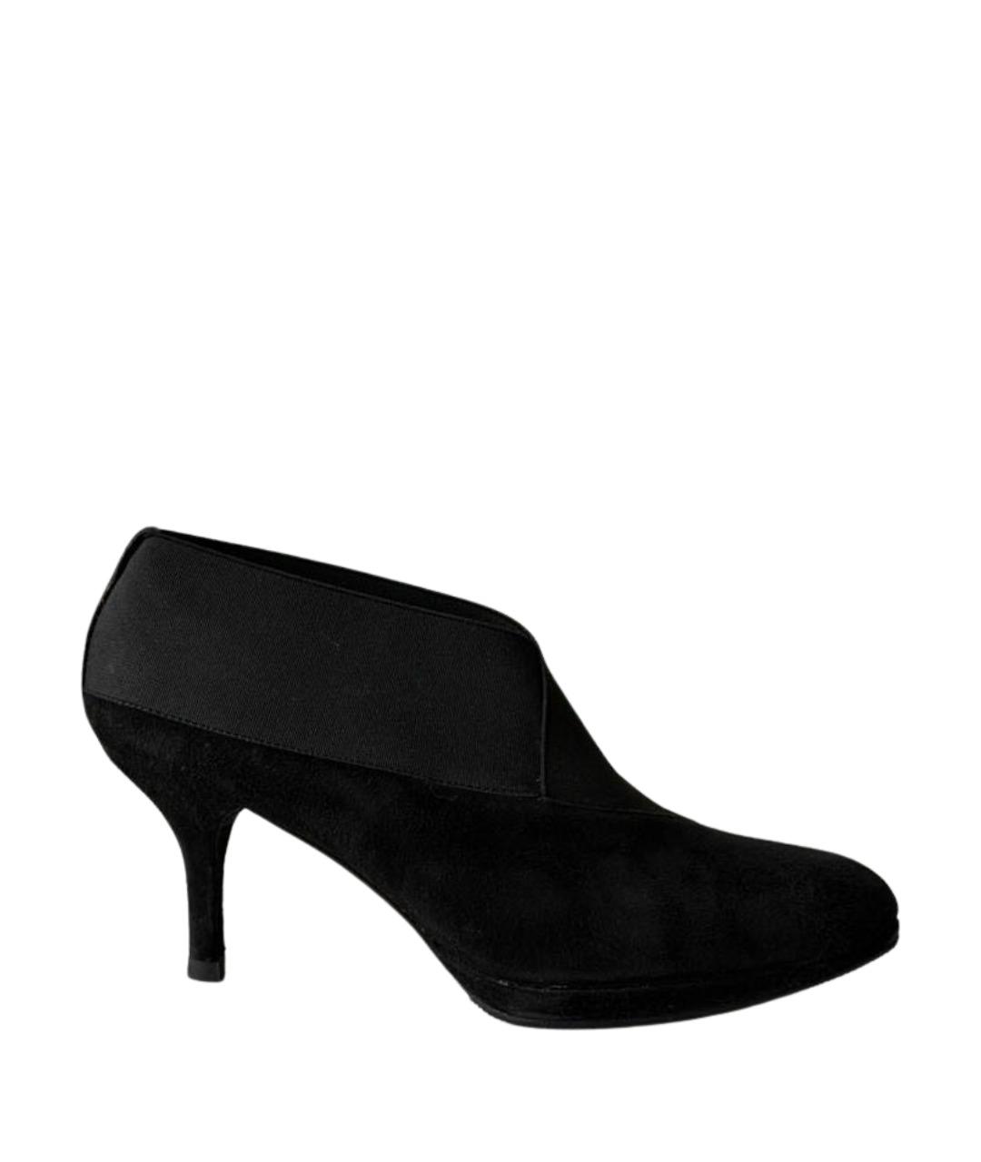 STUART WEITZMAN Черные замшевые ботильоны, фото 1