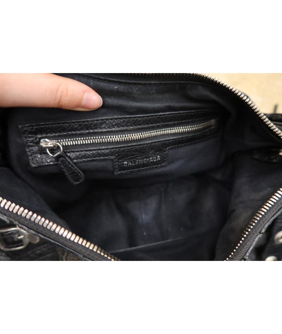 BALENCIAGA Черная кожаная сумка через плечо, фото 6