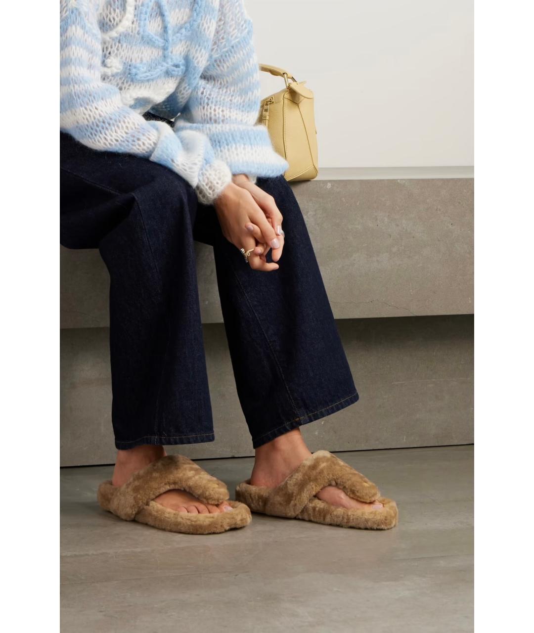 LOEWE Бежевые текстильные сандалии, фото 4