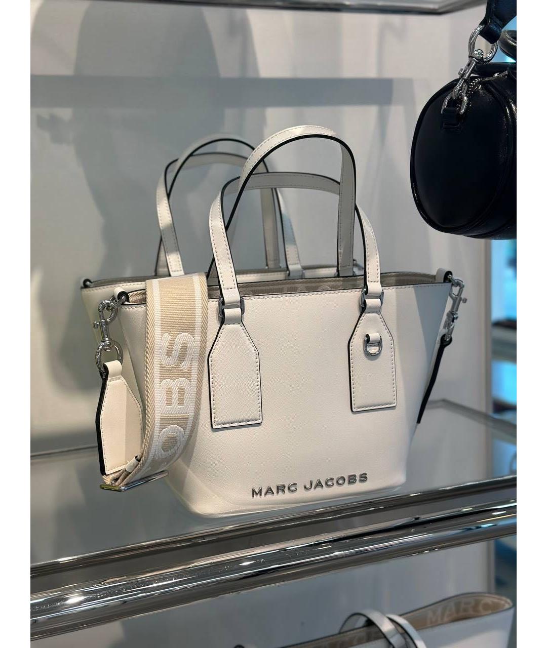 MARC JACOBS Белая кожаная сумка с короткими ручками, фото 3